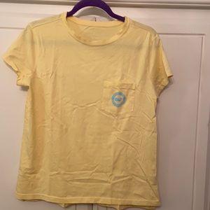 Vineyard Vines t shirt